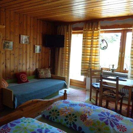 Gaestehaus Eschenhof ريت ام وينكل المظهر الخارجي الصورة
