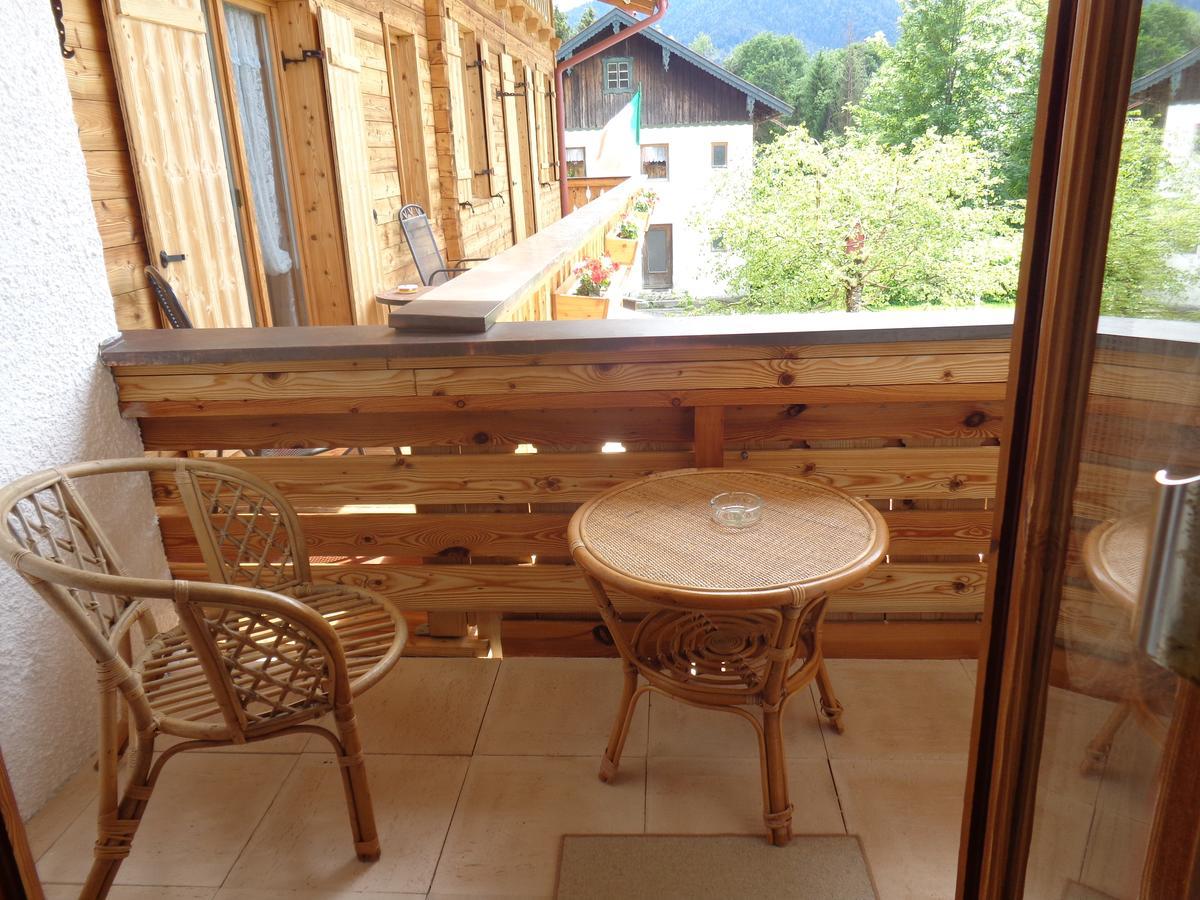 Gaestehaus Eschenhof ريت ام وينكل المظهر الخارجي الصورة